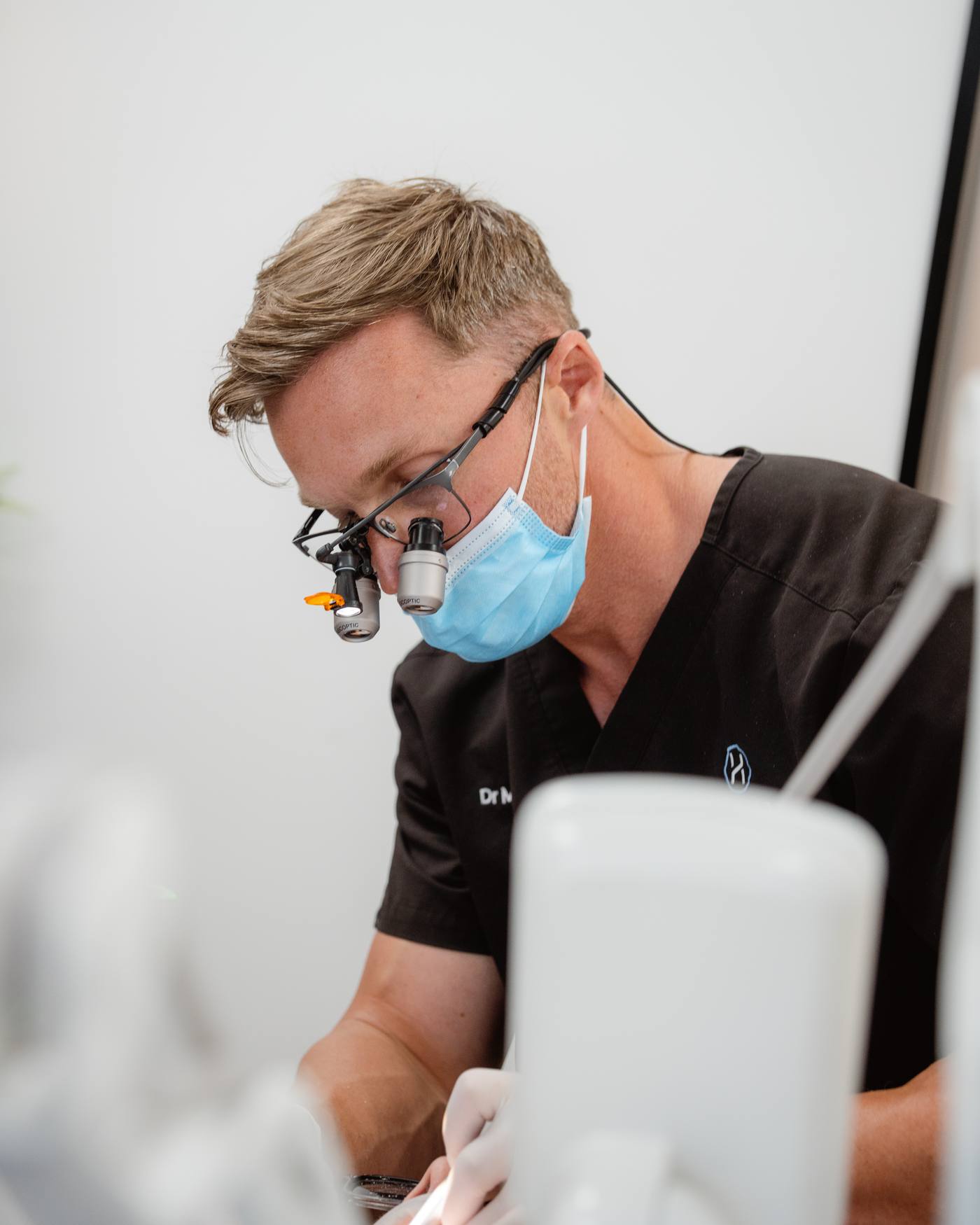 Composite resin bonding treatment at Helix Dental, Mermaid Waters
